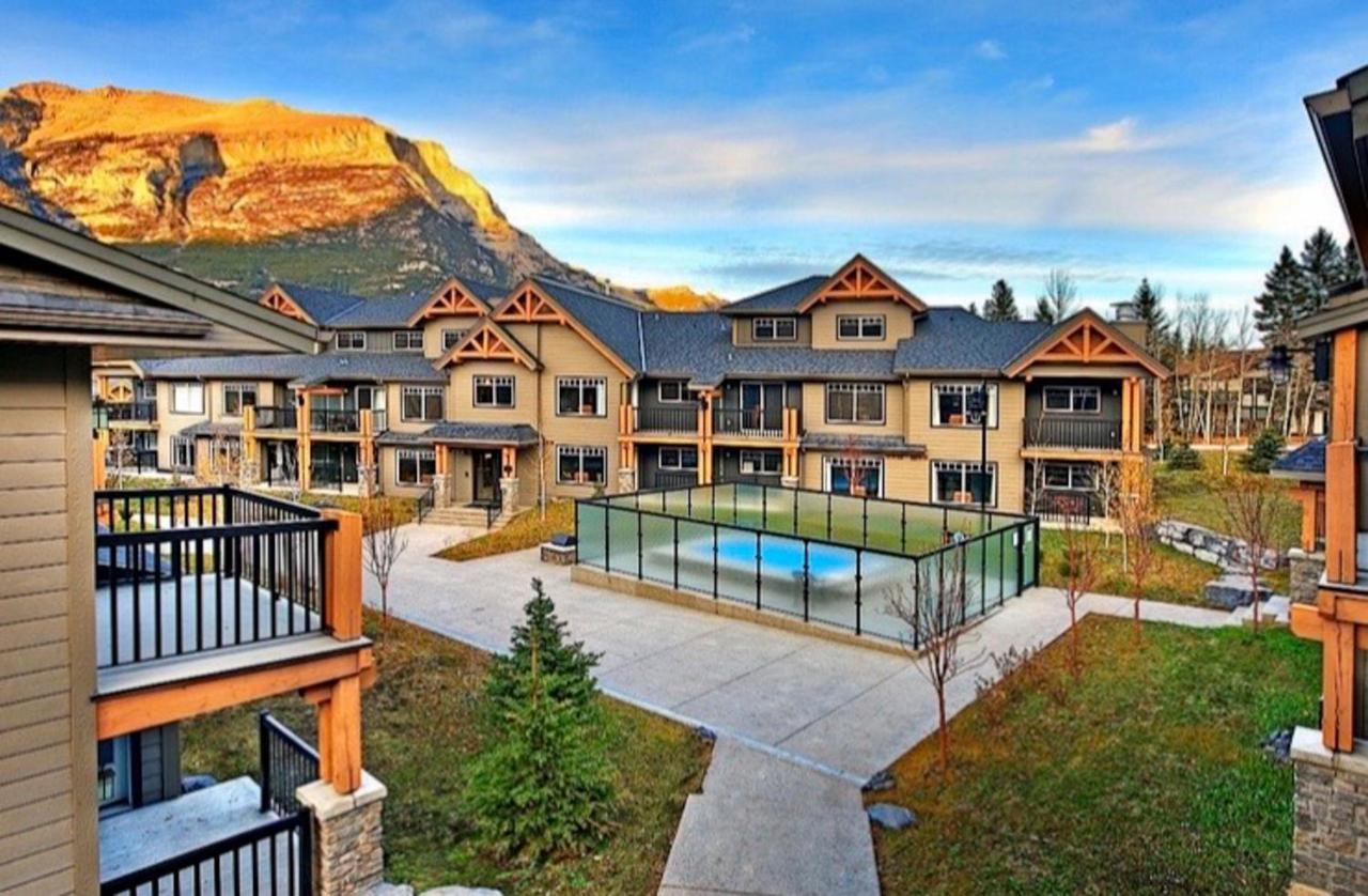 Copperstone Resort - Mountain View 2 Bedroom Condo Canmore Exterior photo