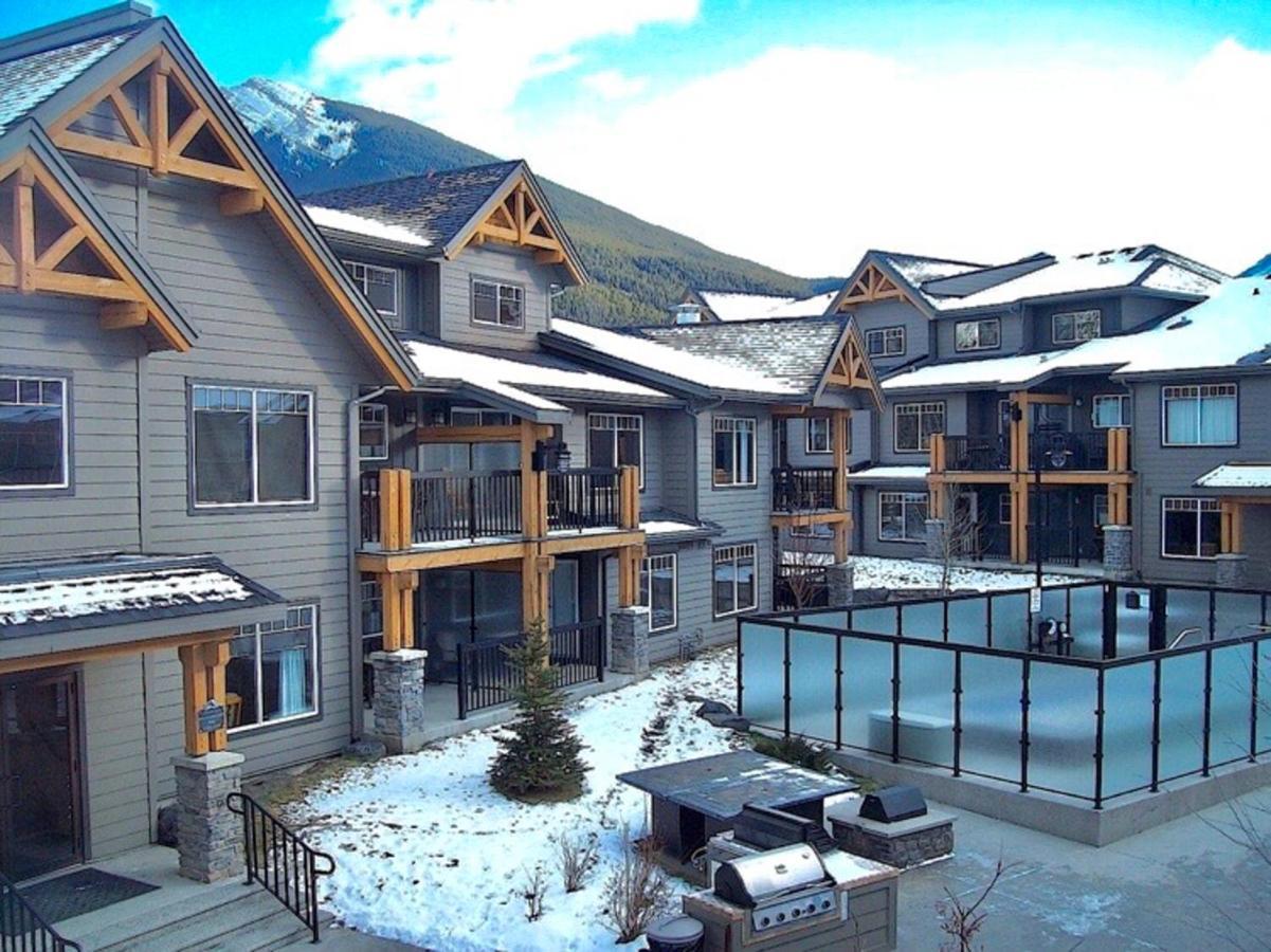 Copperstone Resort - Mountain View 2 Bedroom Condo Canmore Exterior photo
