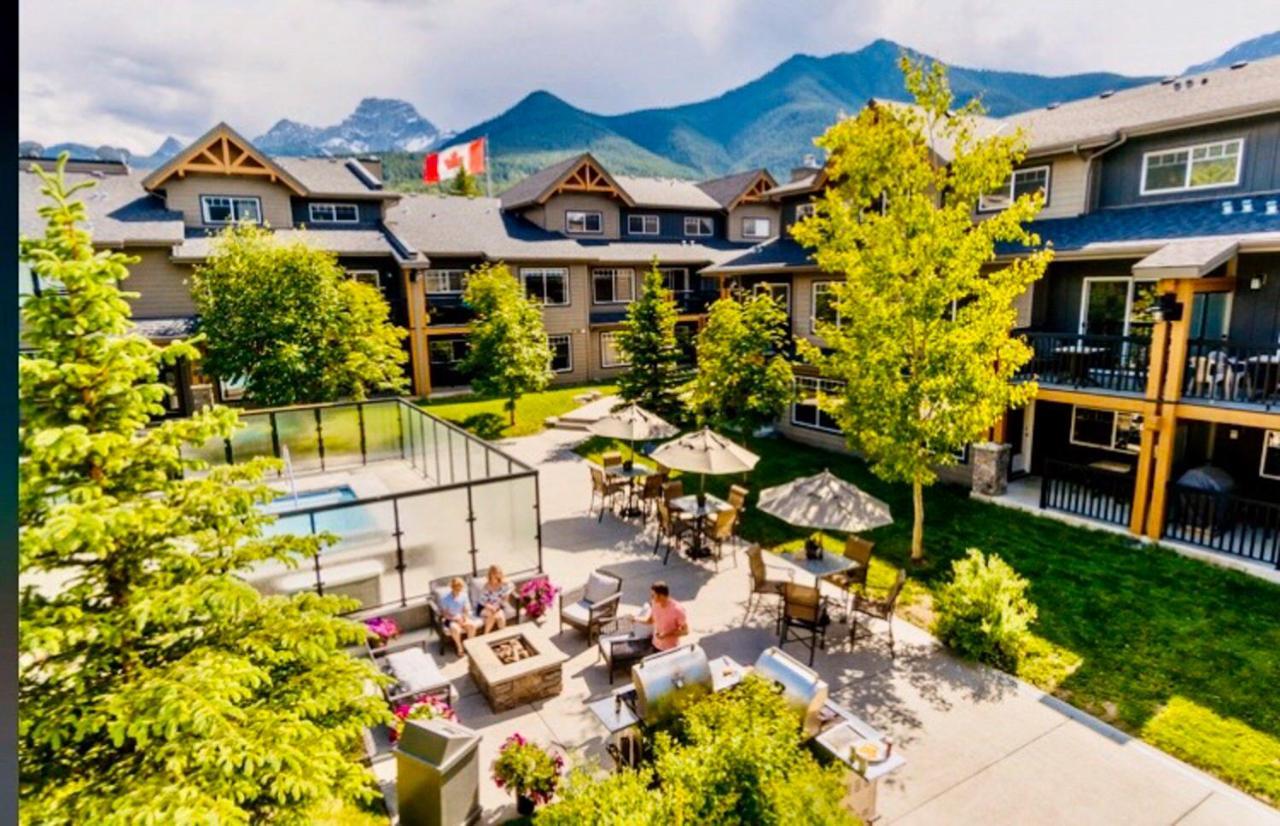 Copperstone Resort - Mountain View 2 Bedroom Condo Canmore Exterior photo